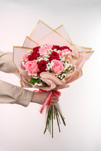 Load image into Gallery viewer, Blushing Elegance: Pink & Red Real-Touch Rose Bouquet
