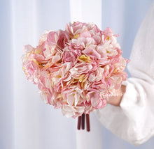 Load image into Gallery viewer, 3 Stems Dried Look Faux Hydrangea Bundle - Light Pink