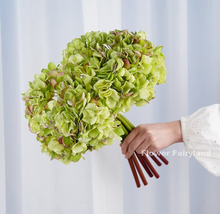 Load image into Gallery viewer, 3 Stems Dried Look Faux Hydrangea Bundle - Green