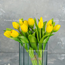 Load image into Gallery viewer, 7 Stems Faux Tulip - Yellow