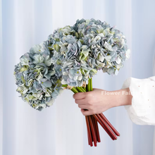 Load image into Gallery viewer, 3 Stems Dried Look Faux Hydrangea Bundle - Blue