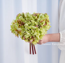 Load image into Gallery viewer, 3 Stems Dried Look Faux Hydrangea Bundle - Green