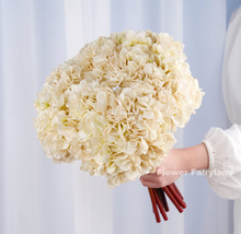 Load image into Gallery viewer, 3 Stems Dried Look Faux Hydrangea Bundle - White