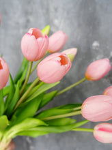Load image into Gallery viewer, 5 Stems Faux Tulip - Light Pink
