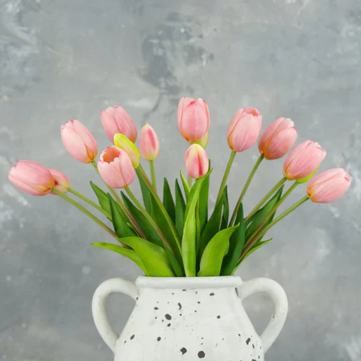 A Love That Lasts: Discover the Magic of Everlasting Blooms 🌸