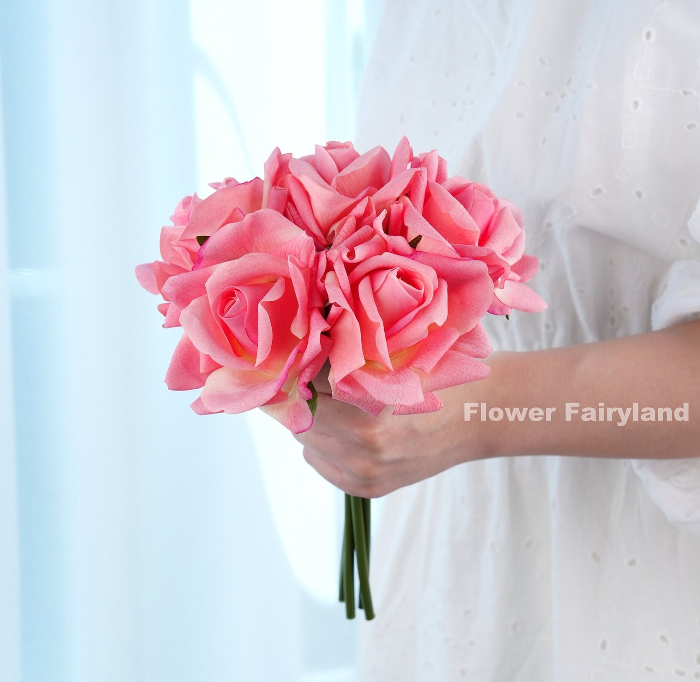 Blush pink rose bouquet detail