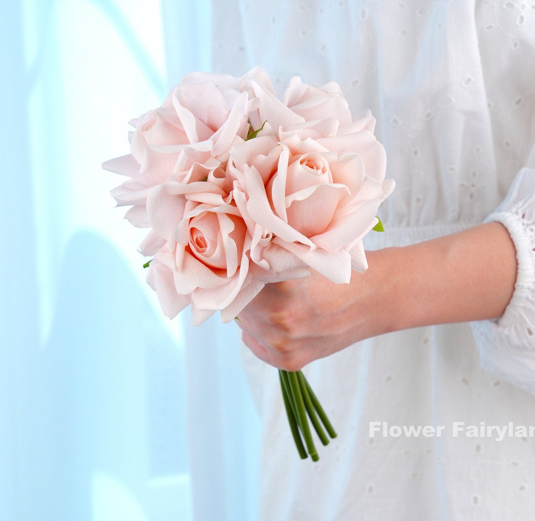Pale pink rose bouquet detail