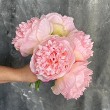 Load image into Gallery viewer, 5 Stems Peony Bouquet – Multi-Color

