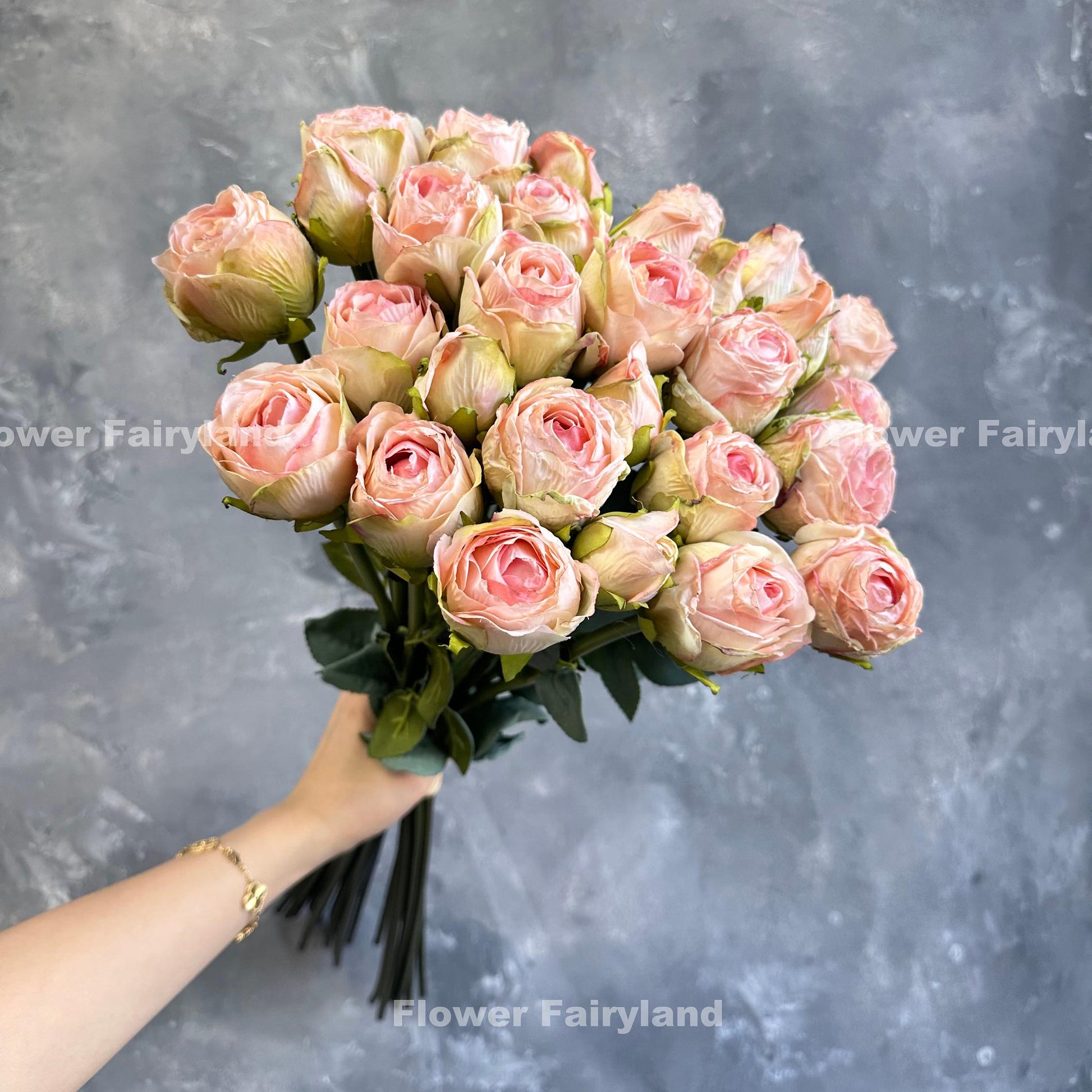 Light pink dried look rose detail