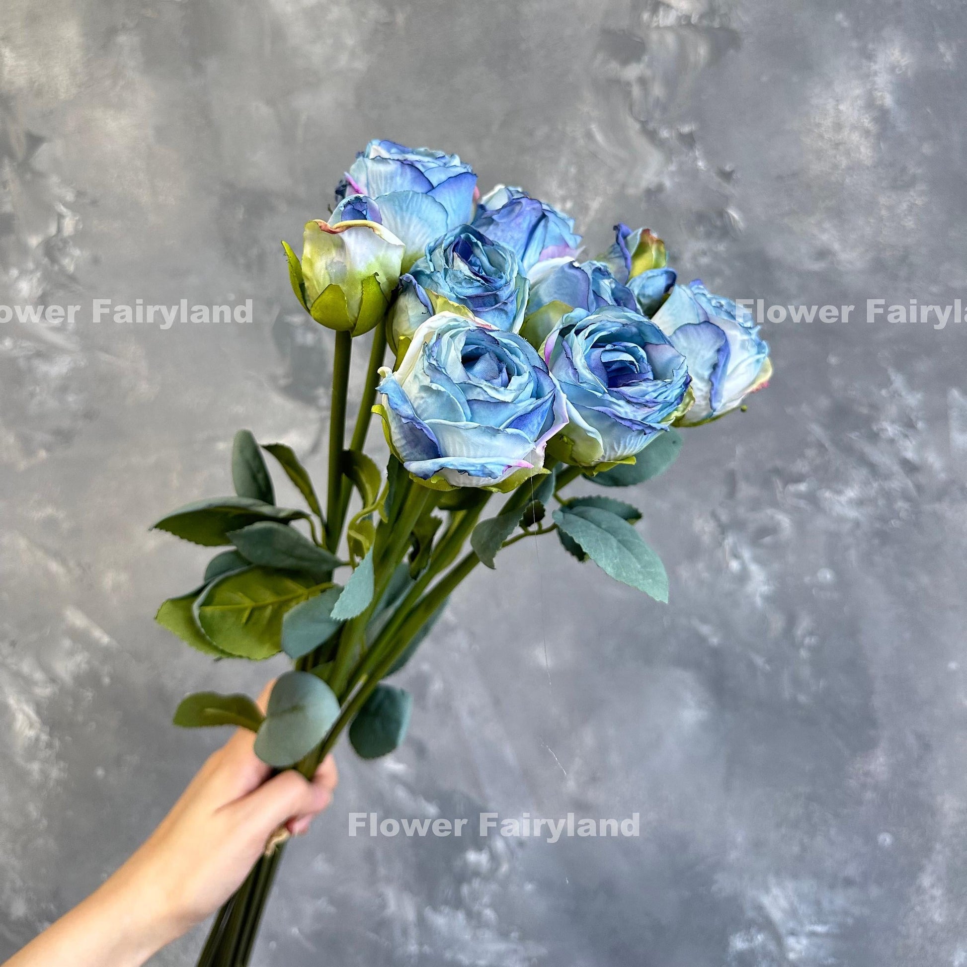 Blue dried look rose detail