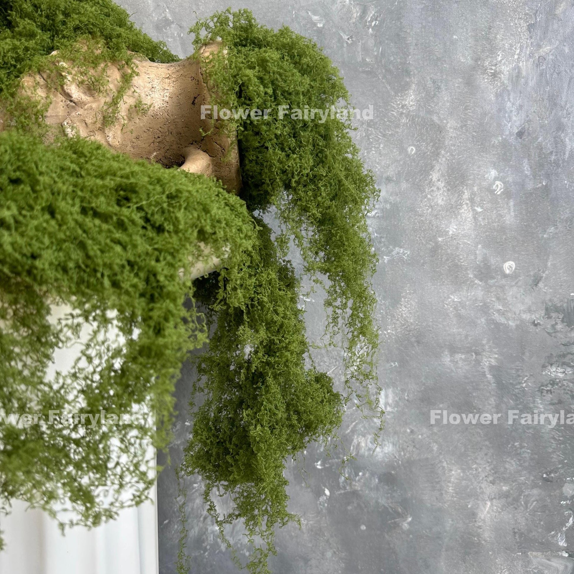 Faux moss forest green size comparison