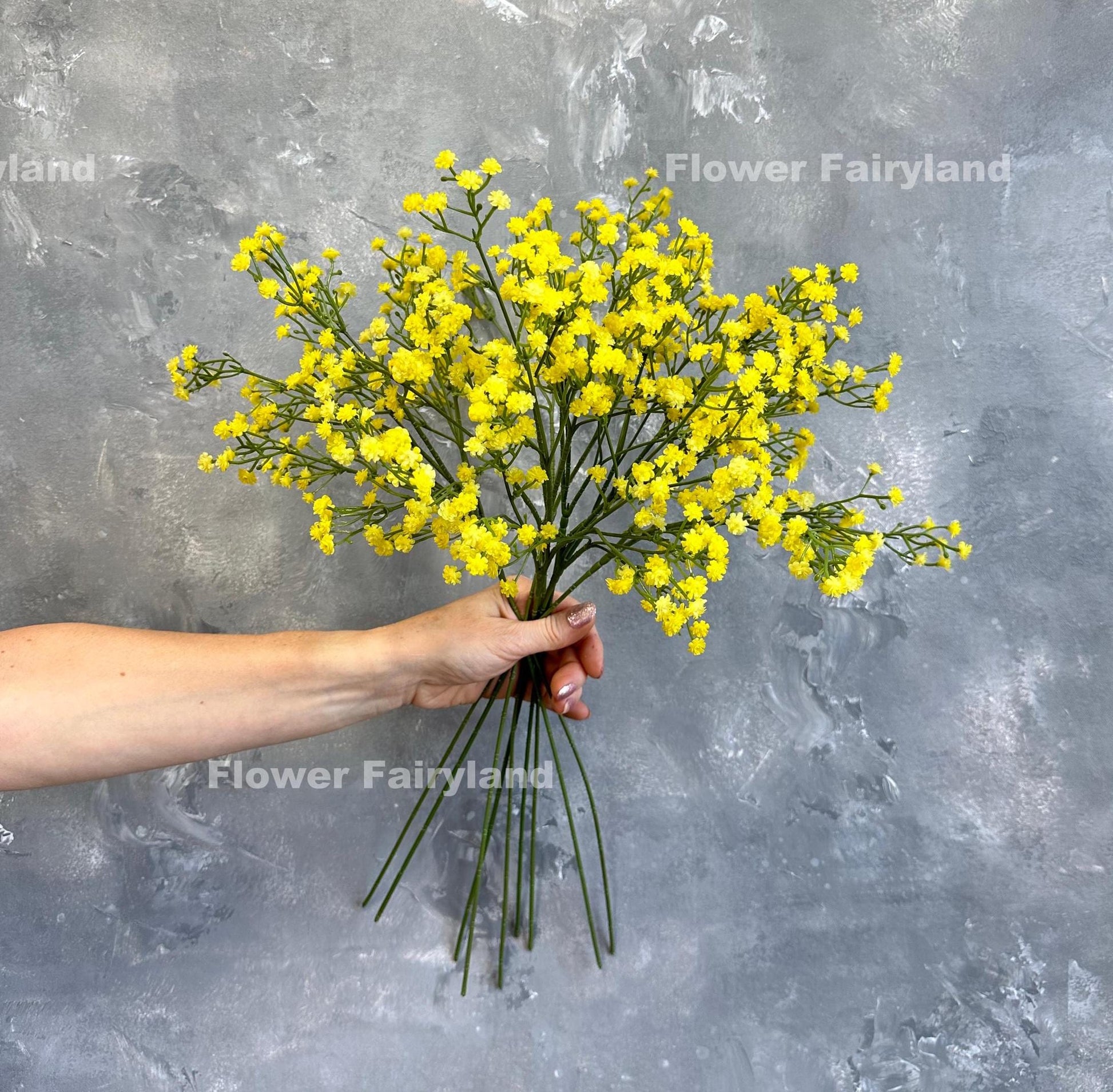Faux baby's breath stem in yellow