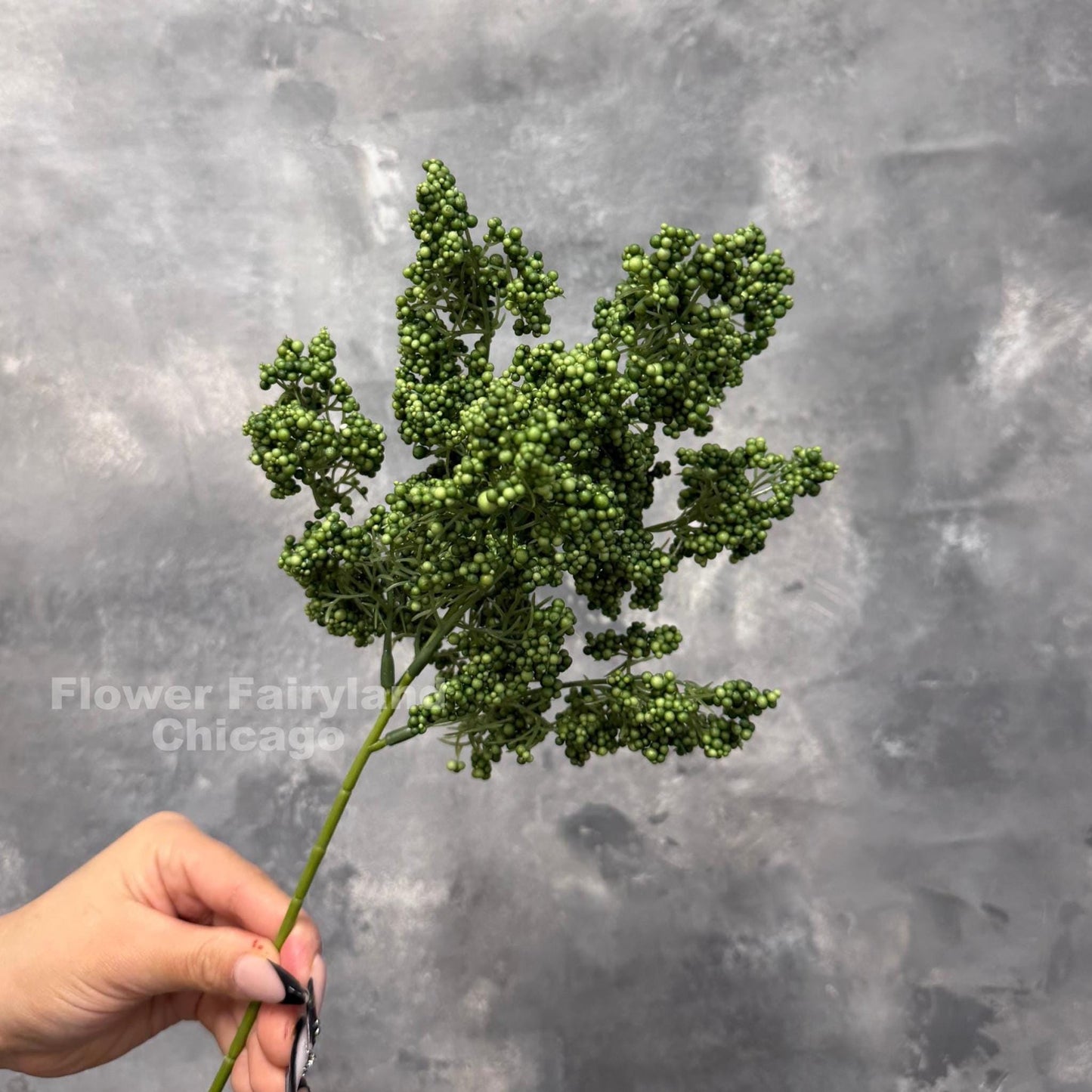 Olive green mini berries styling