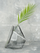 Load image into Gallery viewer, Gray Transparent Glass Vase
