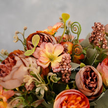 Load image into Gallery viewer, Small Rose Bouquet - Burnt Orange
