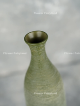 Load image into Gallery viewer, Green Ceramic Tall Vase
