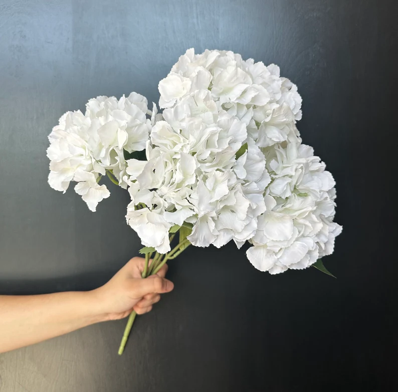 5 Heads Hydrangea Bouquet - Eggshell White