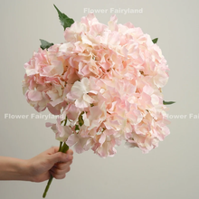 Load image into Gallery viewer, 5 Heads Hydrangea Bouquet - Light Pink Edge
