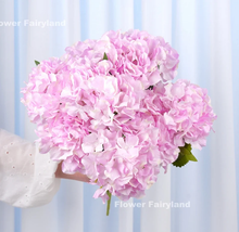 Load image into Gallery viewer, 5 Heads Hydrangea Bouquet - Light Pinkish Purple
