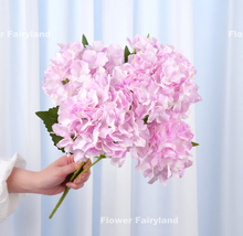 Load image into Gallery viewer, 5 Heads Hydrangea Bouquet - Light Pinkish Purple
