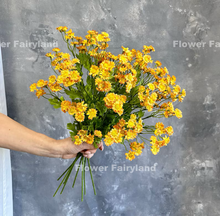 Load image into Gallery viewer, 21&quot; 30 Heads Chamomile Branch - Orange
