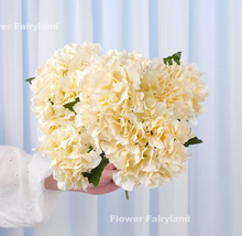 Load image into Gallery viewer, 5 Heads Hydrangea Bouquet - Cream
