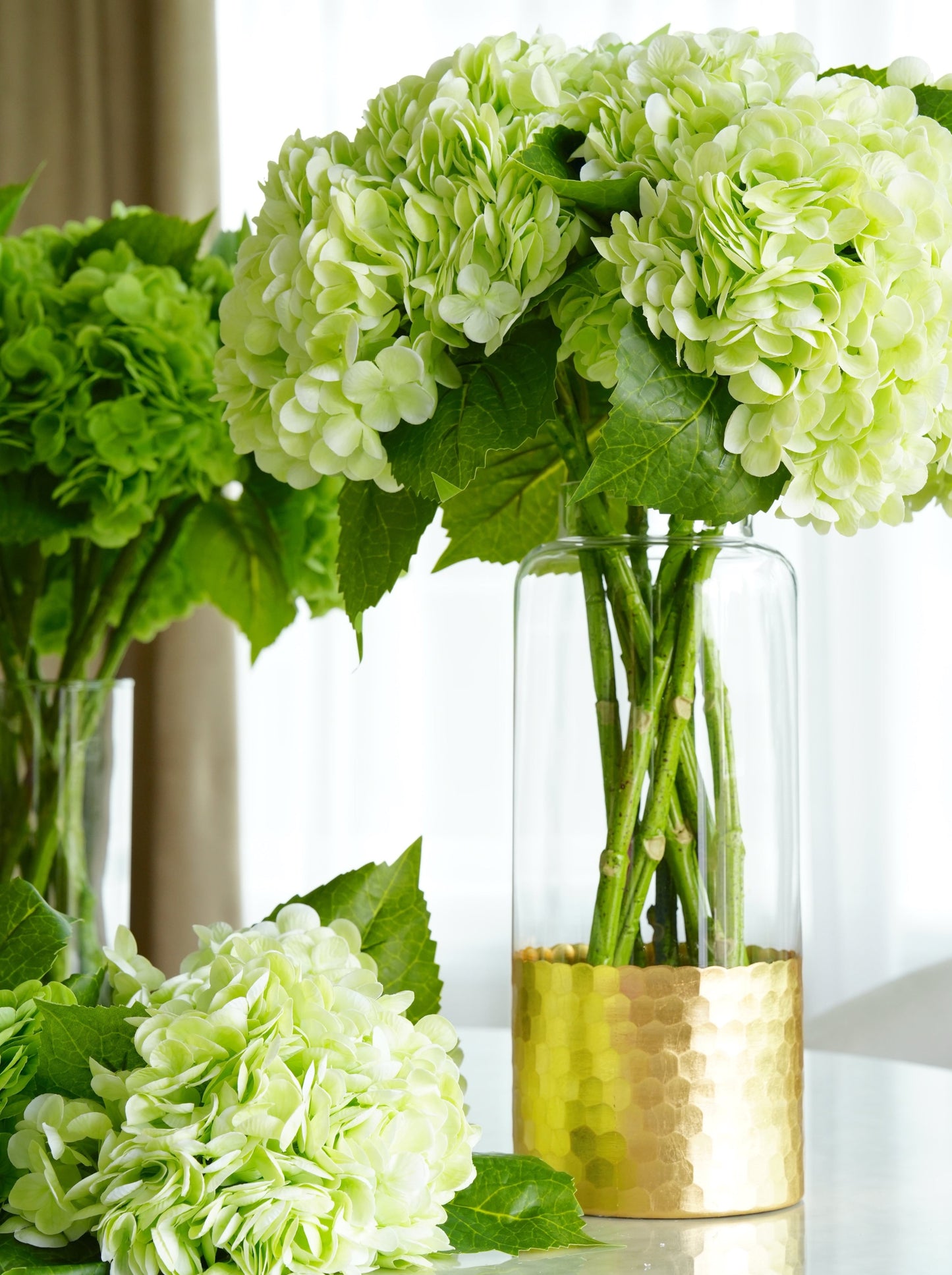 Real Touch Huge Hydrangea Stem - Pale Green
