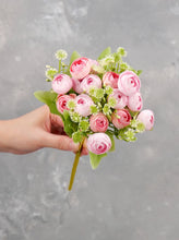 Load image into Gallery viewer, 15 Heads Mini Rose Small Bouquet - Pink
