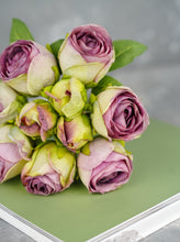 Load image into Gallery viewer, 10 Stems Dried Look Rose Bouquet - Purple
